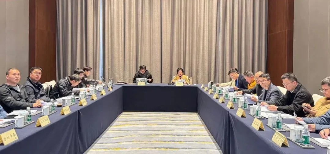 伊之密深度參與行業(yè)標準制定，賦能橡塑成型智能制造